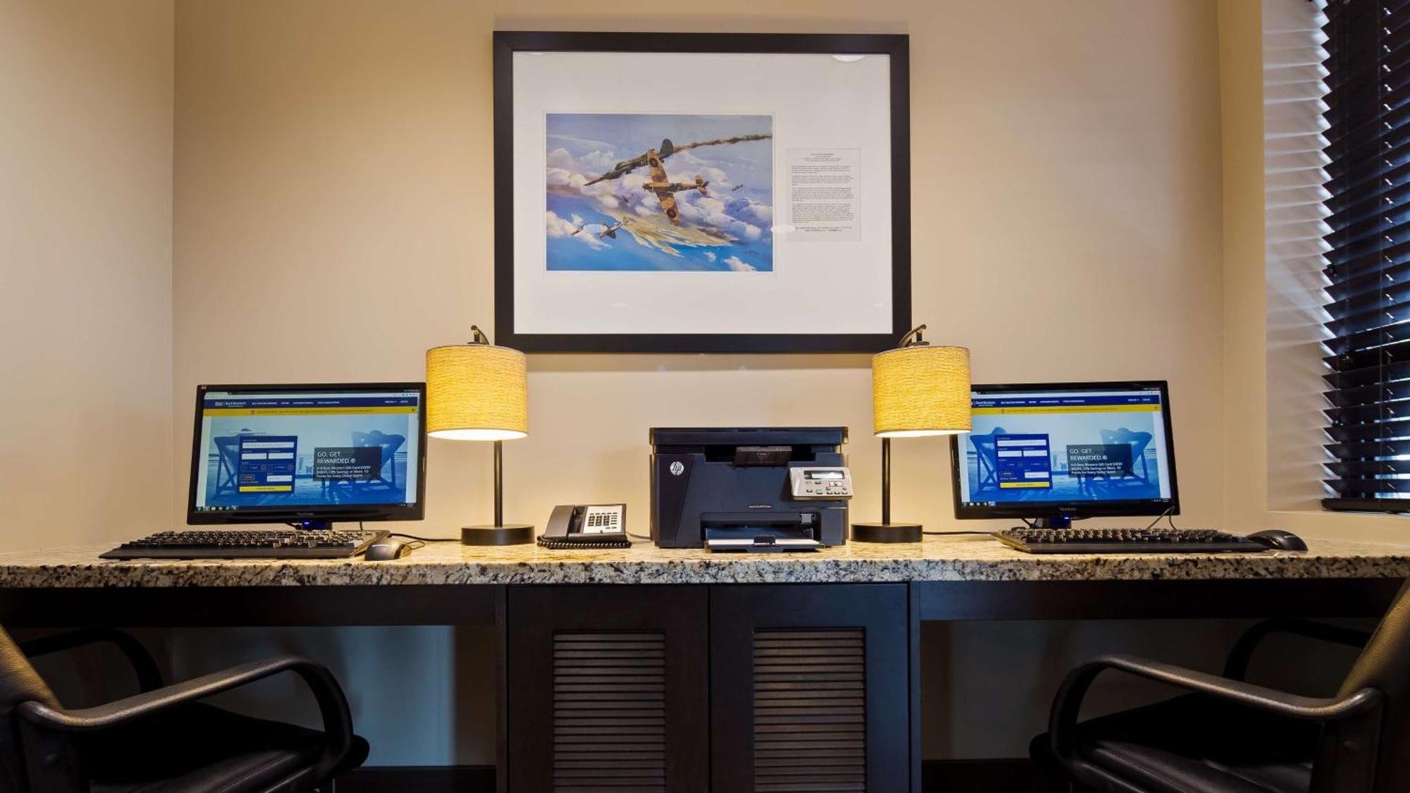 Best Western London Airport Inn & Suites Exterior foto