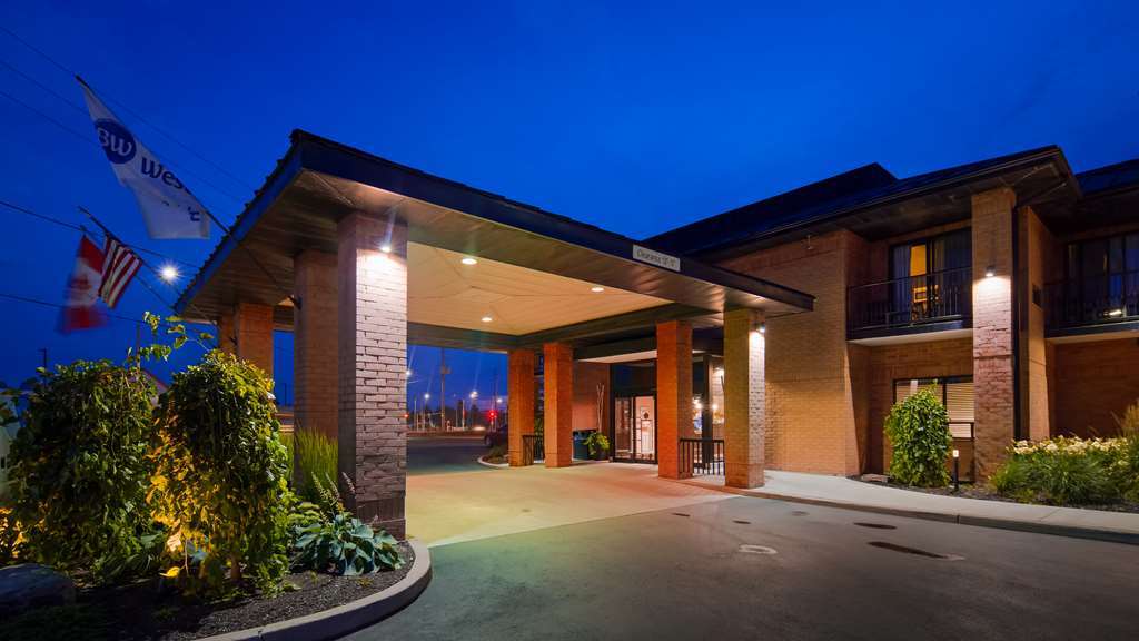 Best Western London Airport Inn & Suites Exterior foto